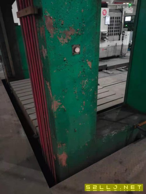 出售300噸合模機