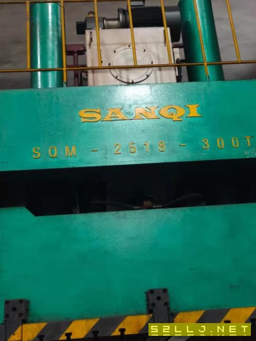 出售300噸合模機