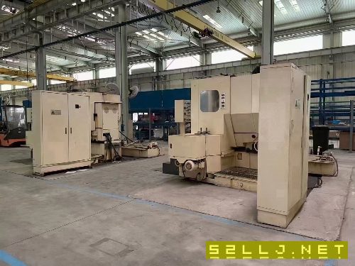 出售秦川Y7163A磨齒機兩臺