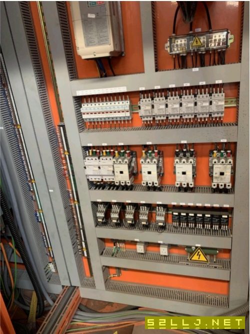 上海機床廠數控軋輥磨床機一套