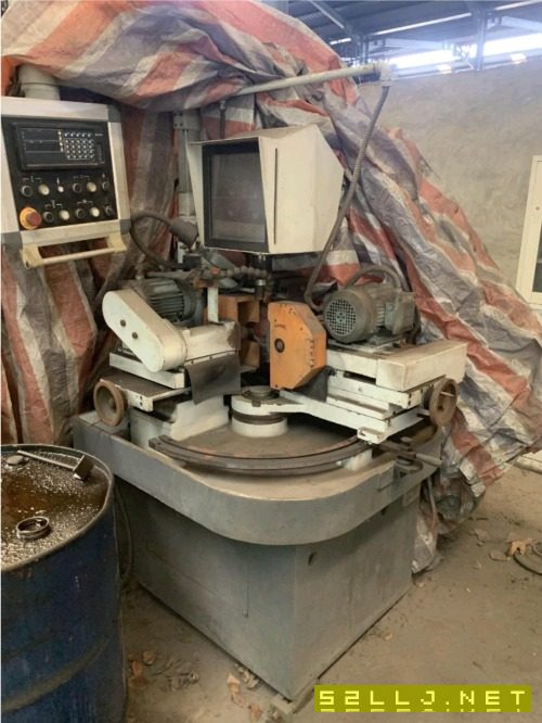 上海機(jī)床廠數(shù)控軋輥磨床機(jī)一套