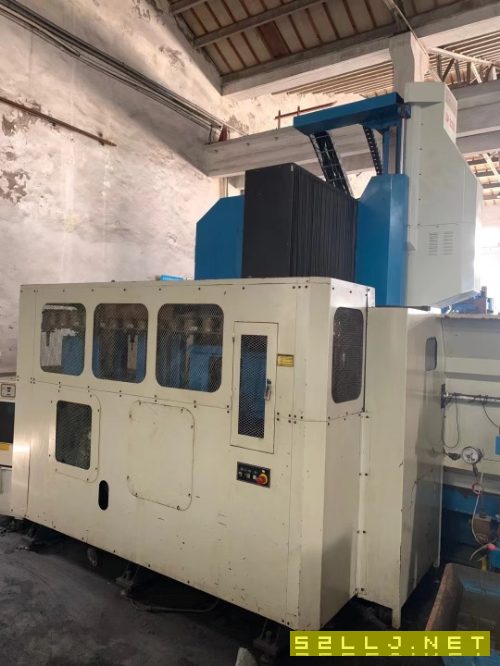 臺灣新衛龍門加工中心：2X3米