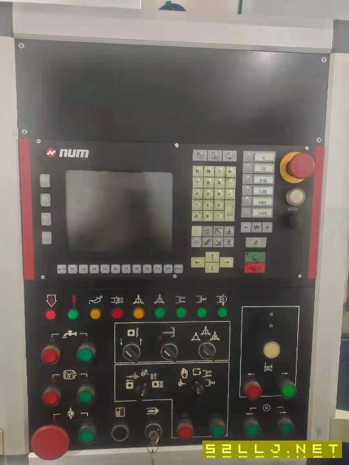 在位出售秦川7260磨齒機