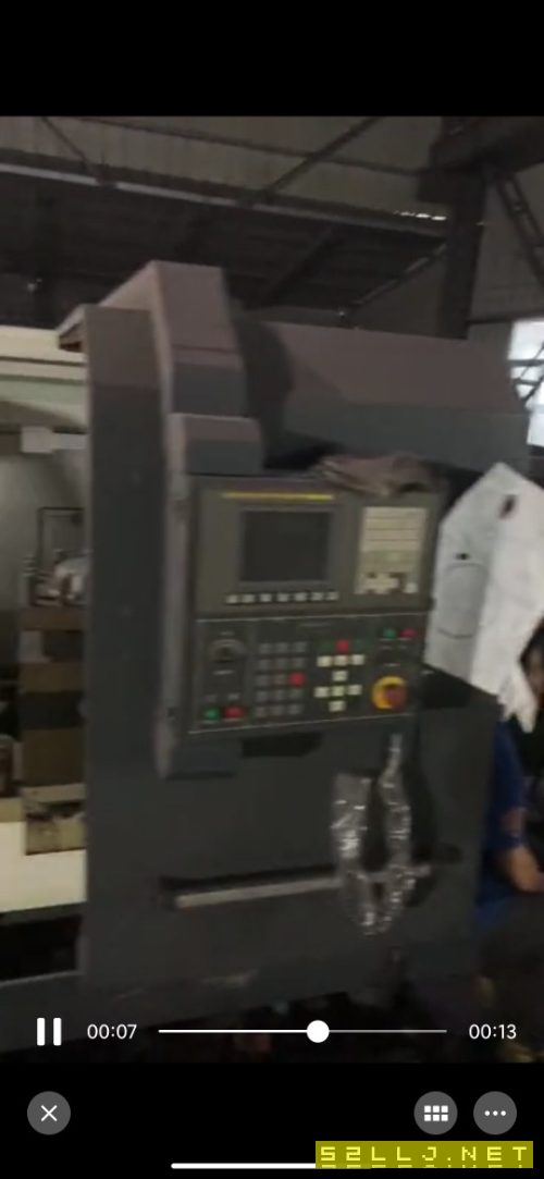 在位出售兩臺10001500數控車