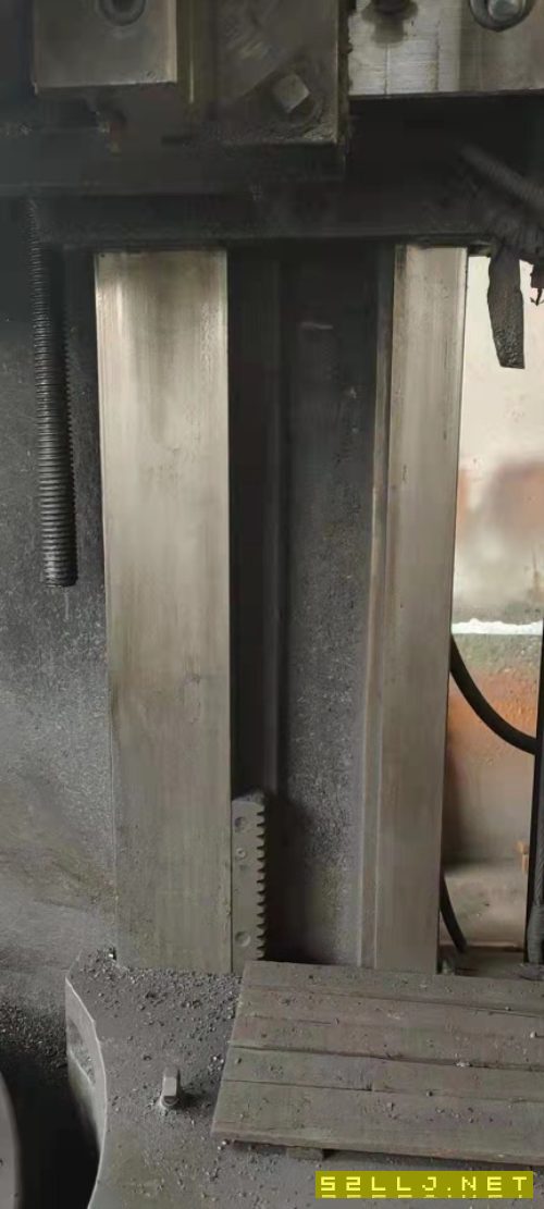 出售：正宗齊一1.6米立車