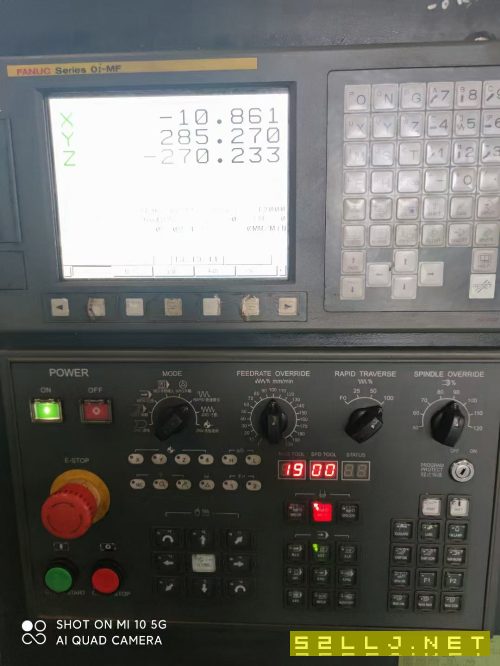 出售:華特1270數控銑，兩線一硬，BT50主軸，發那科MF系統，帶排屑機，可以.