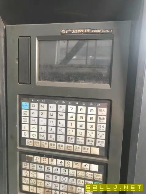 出售4臺機床