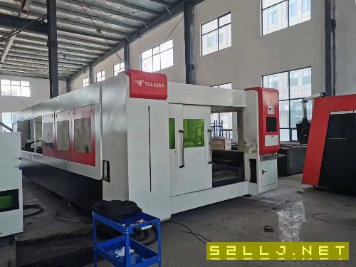 18年天琪6000瓦6020交換工作臺，銳科激光器帶質保，柏楚系統，自動對焦切割.