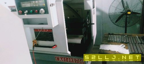出售兩臺數控車