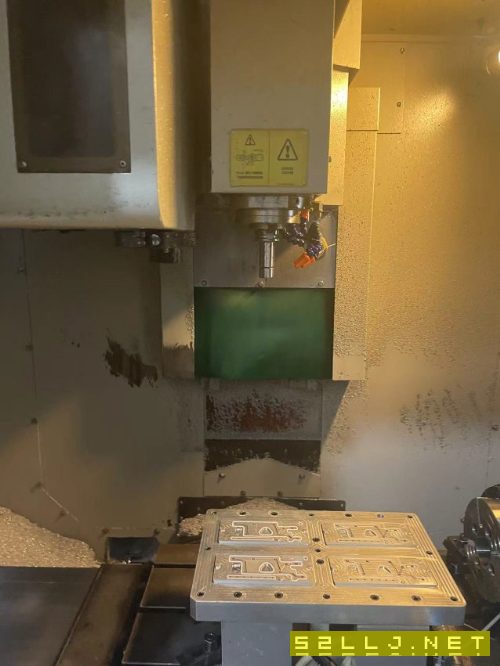 打包出售17年哈挺710兩臺510一臺，BT30主軸，西門子系統。