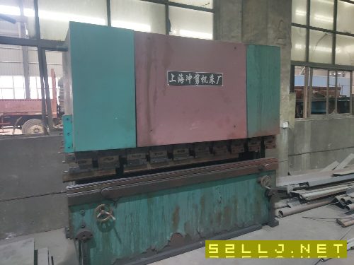 出售63X2500折彎機