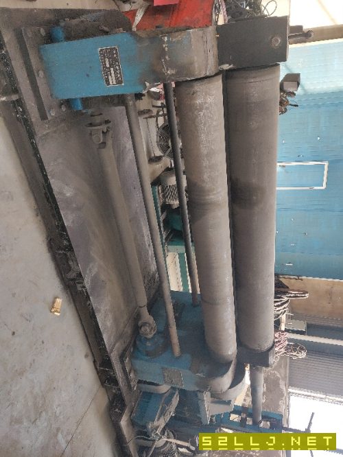 出售20X2000三輥卷板機(jī)