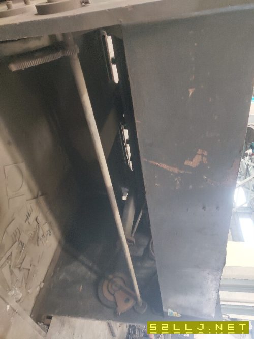 出售20X2500剪板機