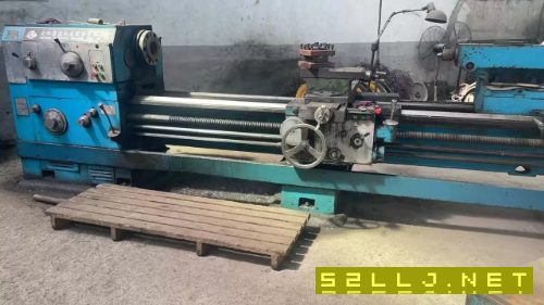 在位出售6180乘3米普車