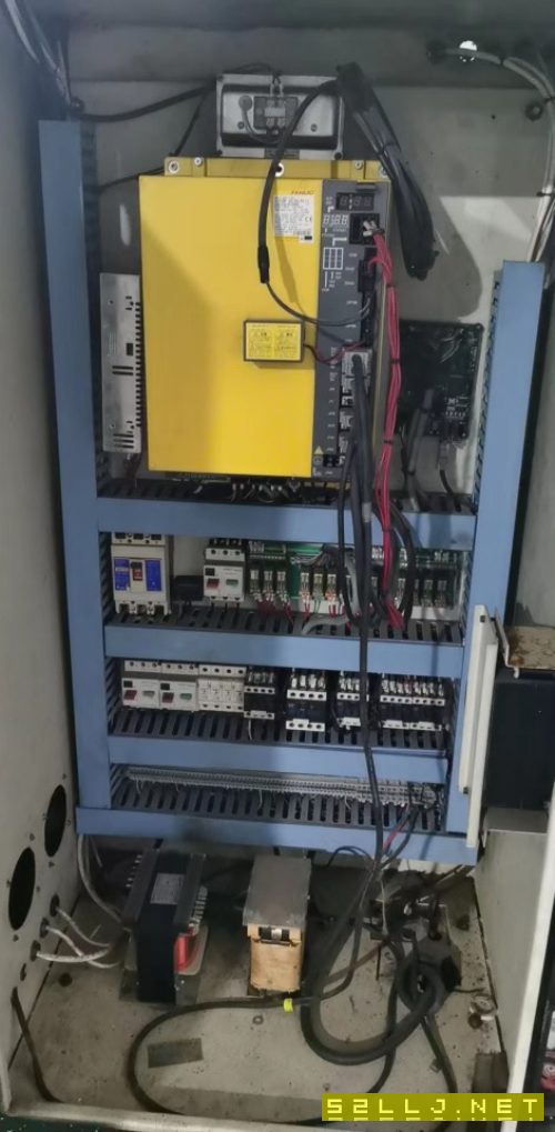 南通百盛型材加工中心，BT40主軸，工作臺2500&amp;am.