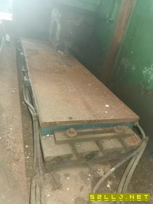 出售工廠在位上海71502000平面磨