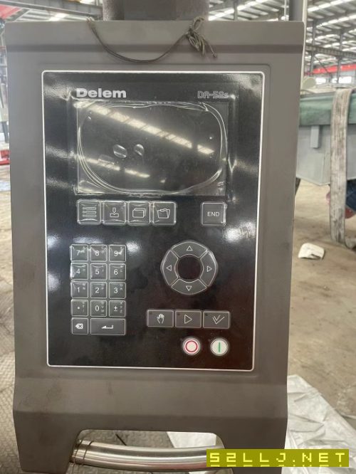 出售600噸六米數控折彎機