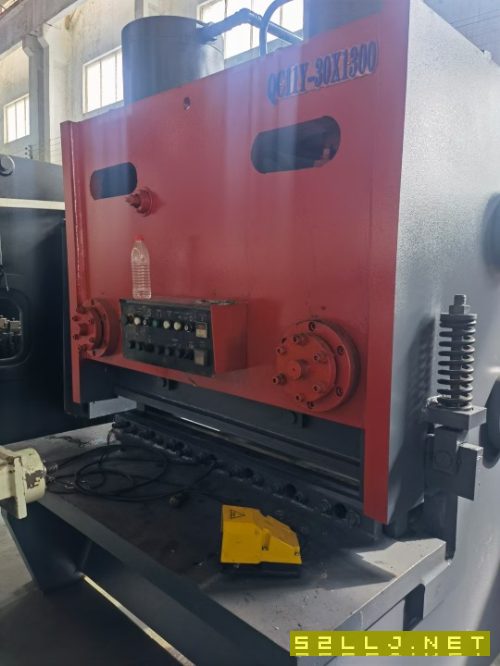 出售QC11K-301300數控閘式剪板機