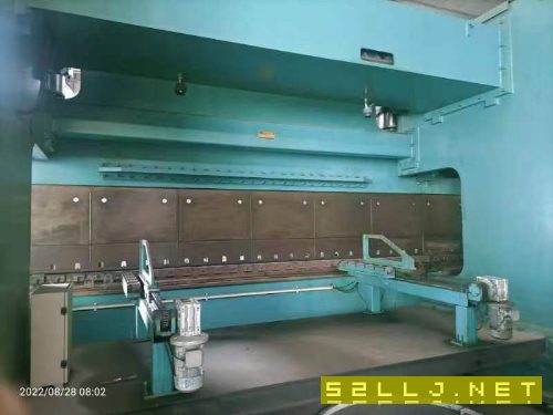 出售WF67K-1200T/12米數控折彎機