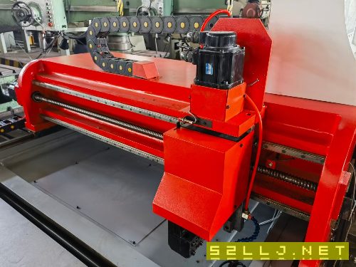 出售全新四米刨槽機