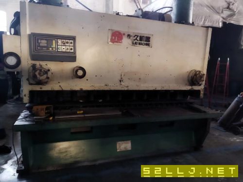 QC11K-252500液壓閘式剪板機
