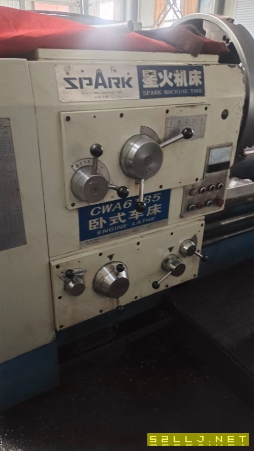 精品準(zhǔn)新機(jī)天水星火6185/6米車床，安裝少用，附.