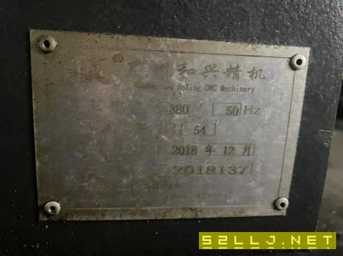 5臺車床，6250云南機床普車一臺。寶雞8工位斜軌.
