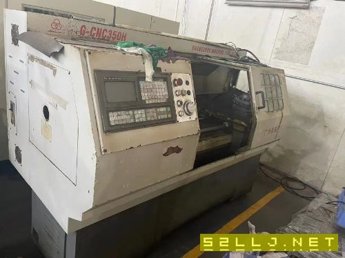 5臺車床，6250云南機床普車一臺。寶雞8工位斜軌.