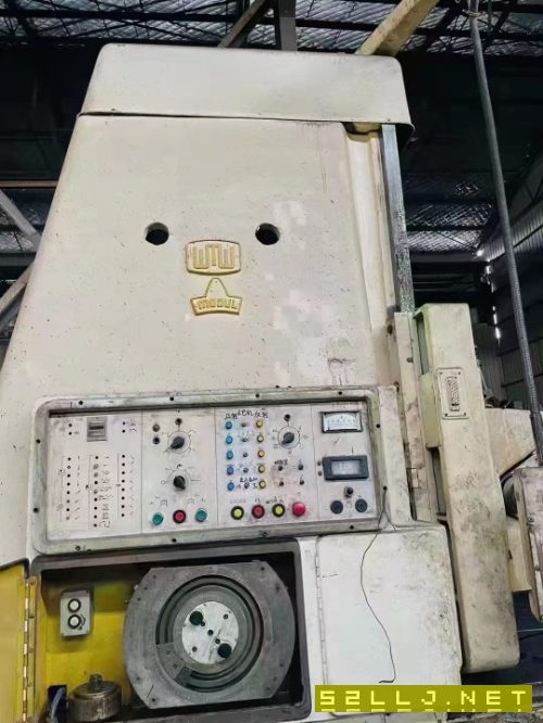 在位出售90年代德國摩都爾2米滾齒機，直徑2500，.