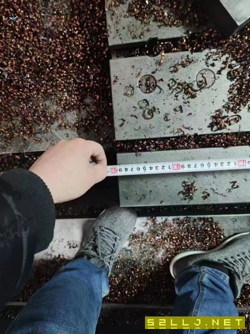 出售海天1500G龍門加工中心一臺