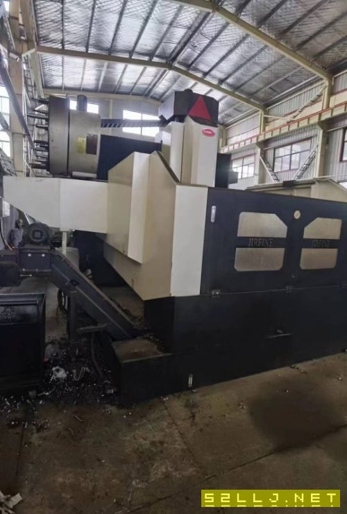 喬峰2217龍門加工中心，發那科系統，線軌機，帶刀庫，工作臺1450－2300，門.