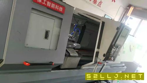 出售21年6150乘2米數控車