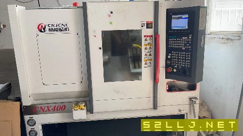 2020年購買全新暢能精機CNX400機床。液壓卡盤、刀塔全.