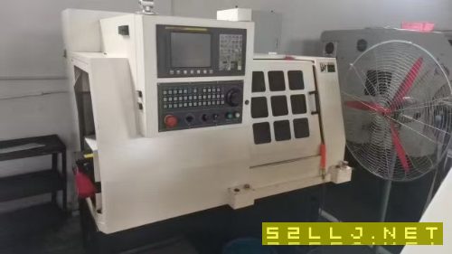 精品寶雞西力XKC40FC車床2臺，高精度，發那科系統