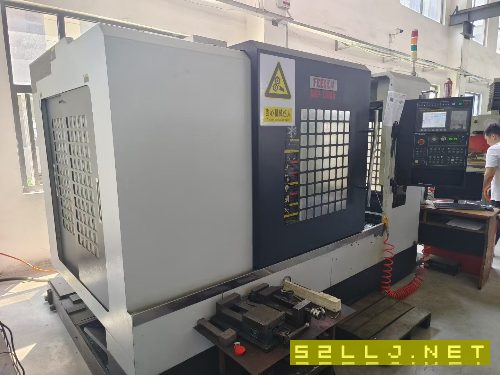 新定兩臺友佳NBP1100A.FANUC0iMF系統，一臺BT40主軸，.