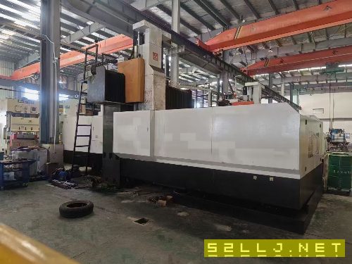 剛剛買下：準新機2021年底蘇州正權3022龍門加工中心，.