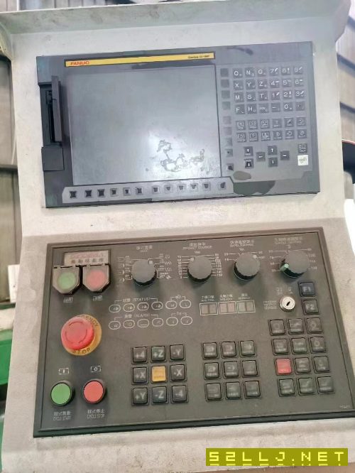格勒嘛2518龍門，BT50主軸，發(fā)那科MF黑系統(tǒng)，af電機，.