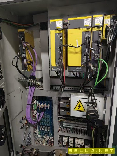 同款4臺，2017年程泰200＋，主軸電機15kw，8寸機里面.