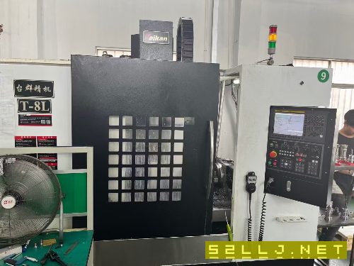 工廠在位出售臺群850兩線一硬加工中心一臺，價格合適.