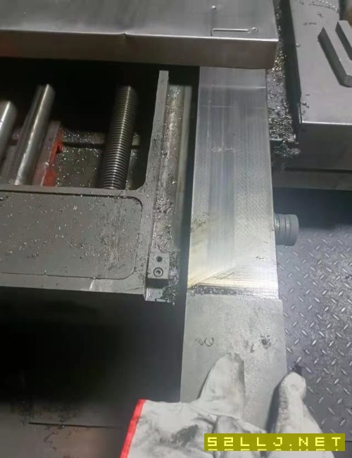 中捷611B鏜床一臺