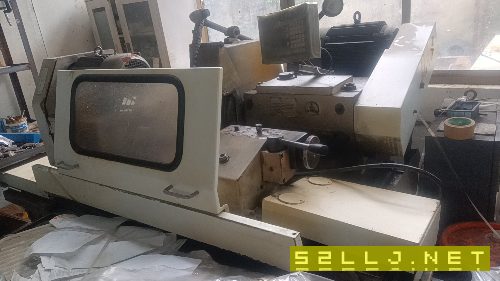 出售，安裝未用1332500外圓磨床