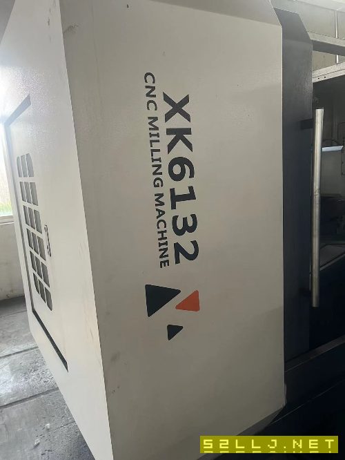 出售準新皖南xk6132數控銑帶臺灣旭陽185四軸
