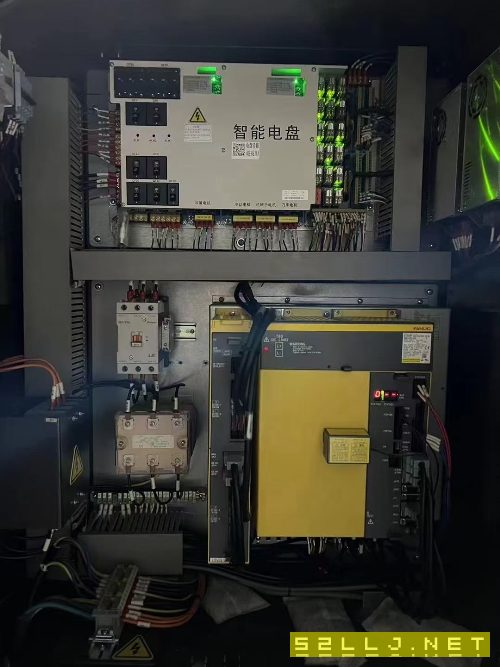 無錫工廠買下同款四臺沈陽850準新機。三線主軸直連120.