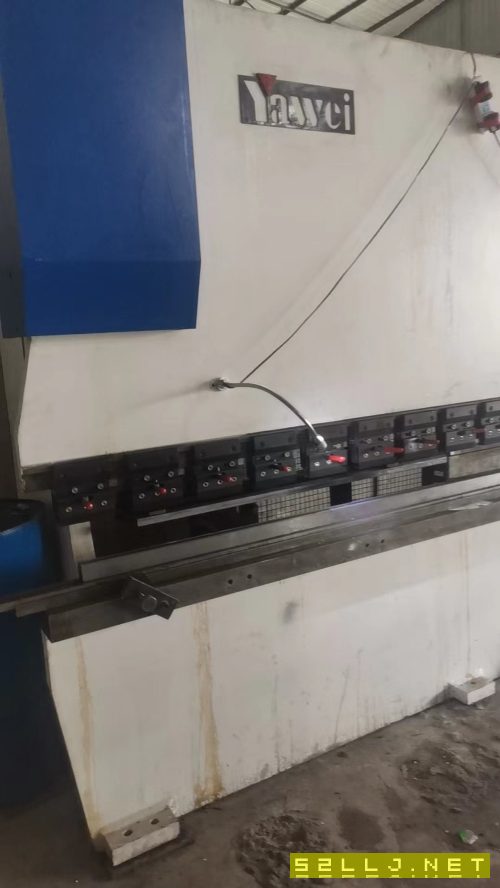 15年亞威100-3200雙伺服數控折彎機