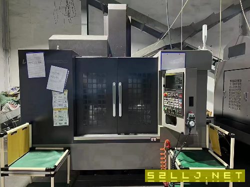 同款四臺2022年準新沈陽850加工中心，發那科系統，工.