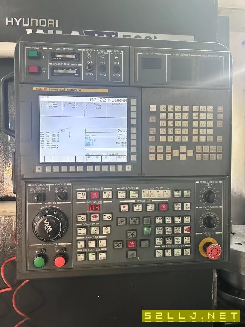 剛剛買下韓國原裝威亞LV500L數控立車同款三臺，可配21.