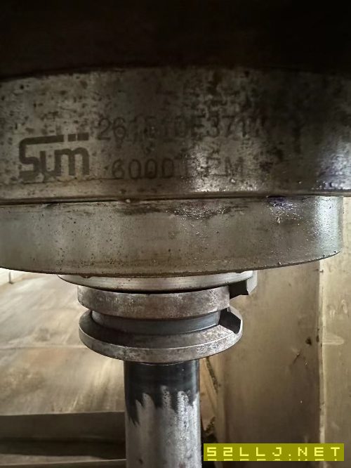 剛剛買下臺灣兆群6528龍門加工中心