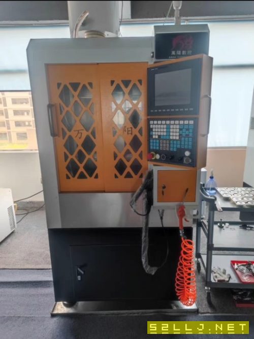 五軸加工CNC