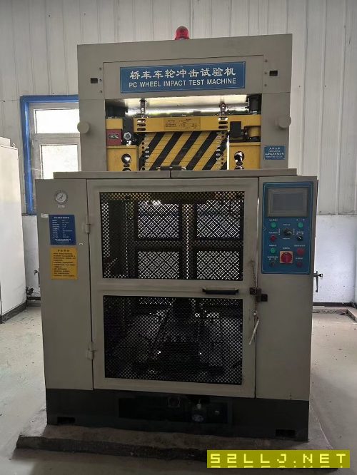 轎車車輪沖擊試驗機ITM-2，在位安裝少用。