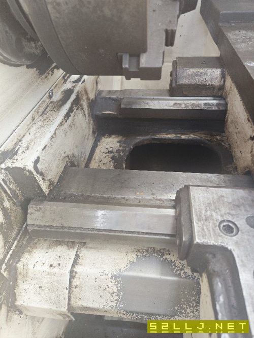 出售云機(jī)6150數(shù)控車(chē)